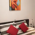 Vilă Luxury Future With Heated Pool *