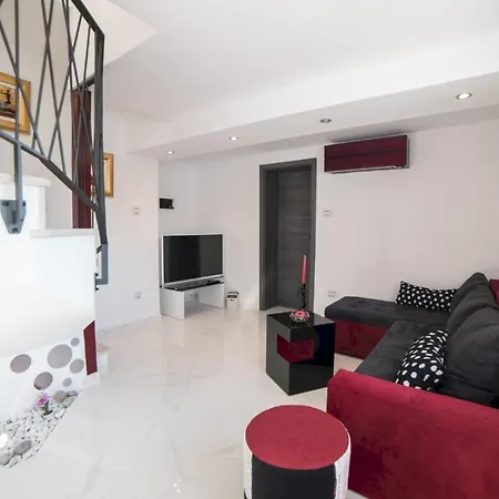 Luxury Future With Heated Pool