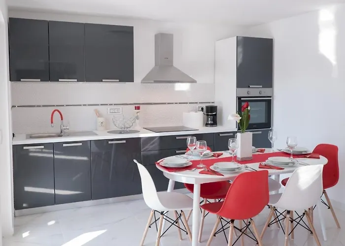 Luxury Future With Heated Pool * Klimno