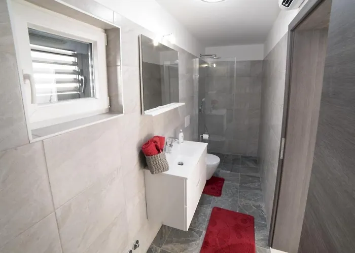 Luxury Future With Heated Pool Villa Klimno